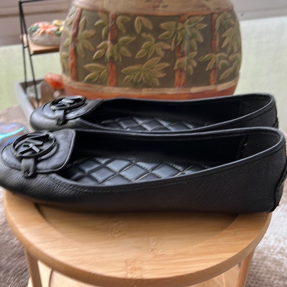 Michael Kors Lillie quilted leather ballet flats - Picture 3 of 9